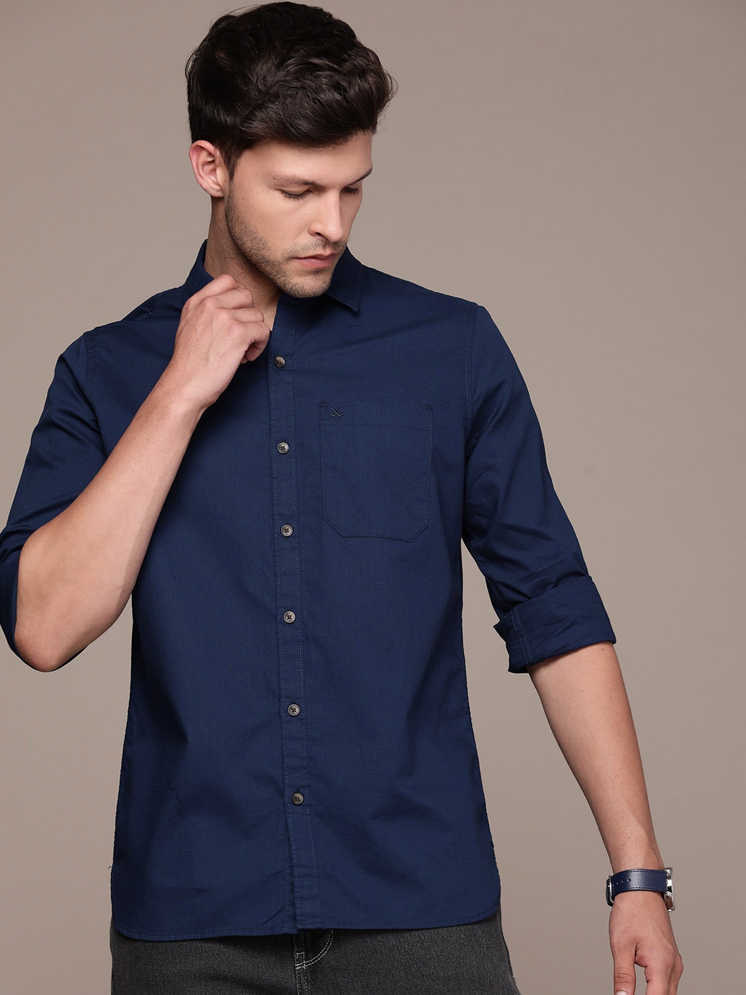 

WROGN Self Design Slim Fit Pure Cotton Casual Shirt, Blue
