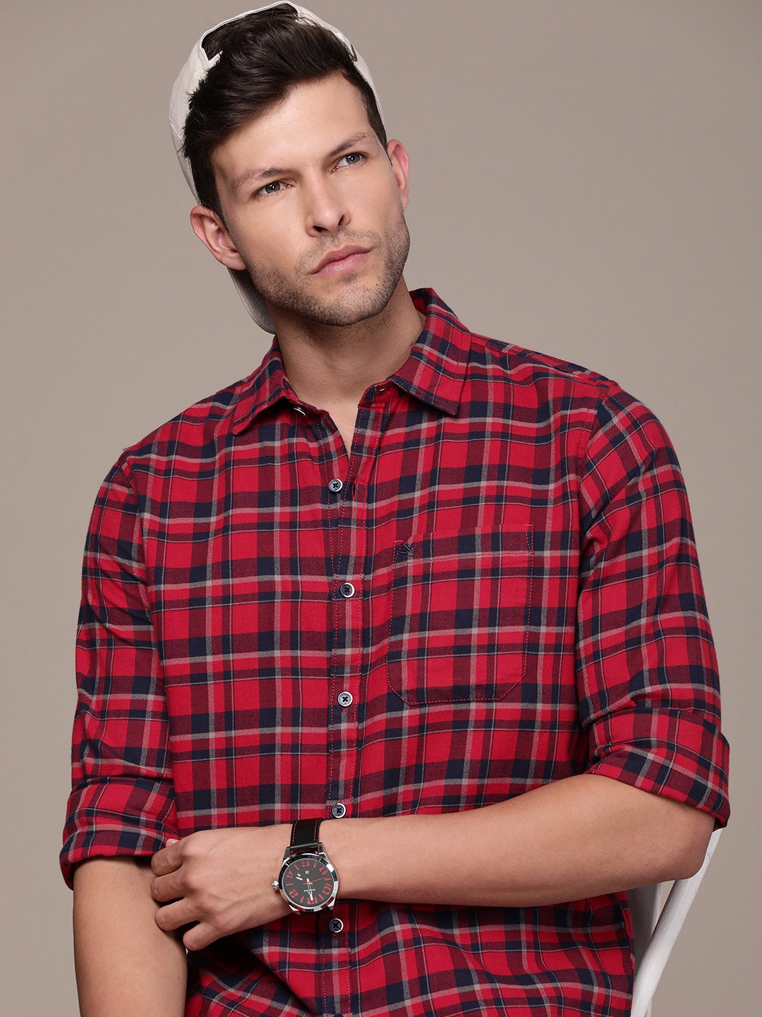 

WROGN Men Pure Cotton Slim Fit Checked Casual Shirt, Red