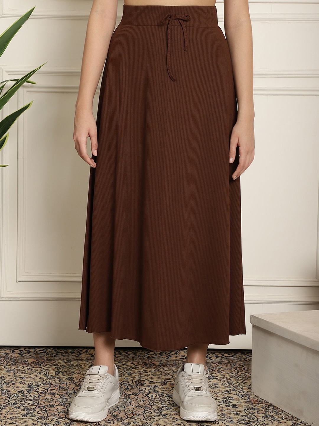 

NEUDIS Self Design Ribbed Flared Midi Skirts, Brown