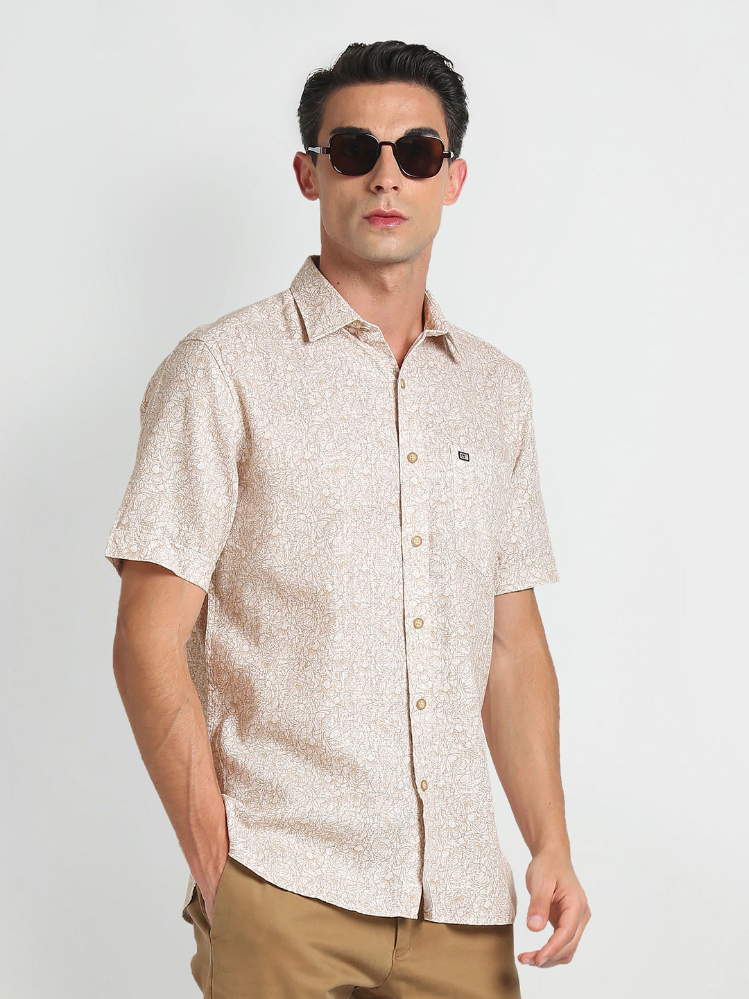

Arrow Sport Spread Collar Short Sleeves Printed Casual Cotton Shirt, Beige