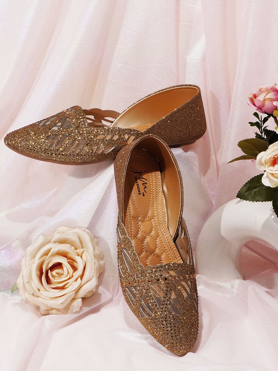 

JM Looks Embellished Pointed Toe Mojaris, Copper