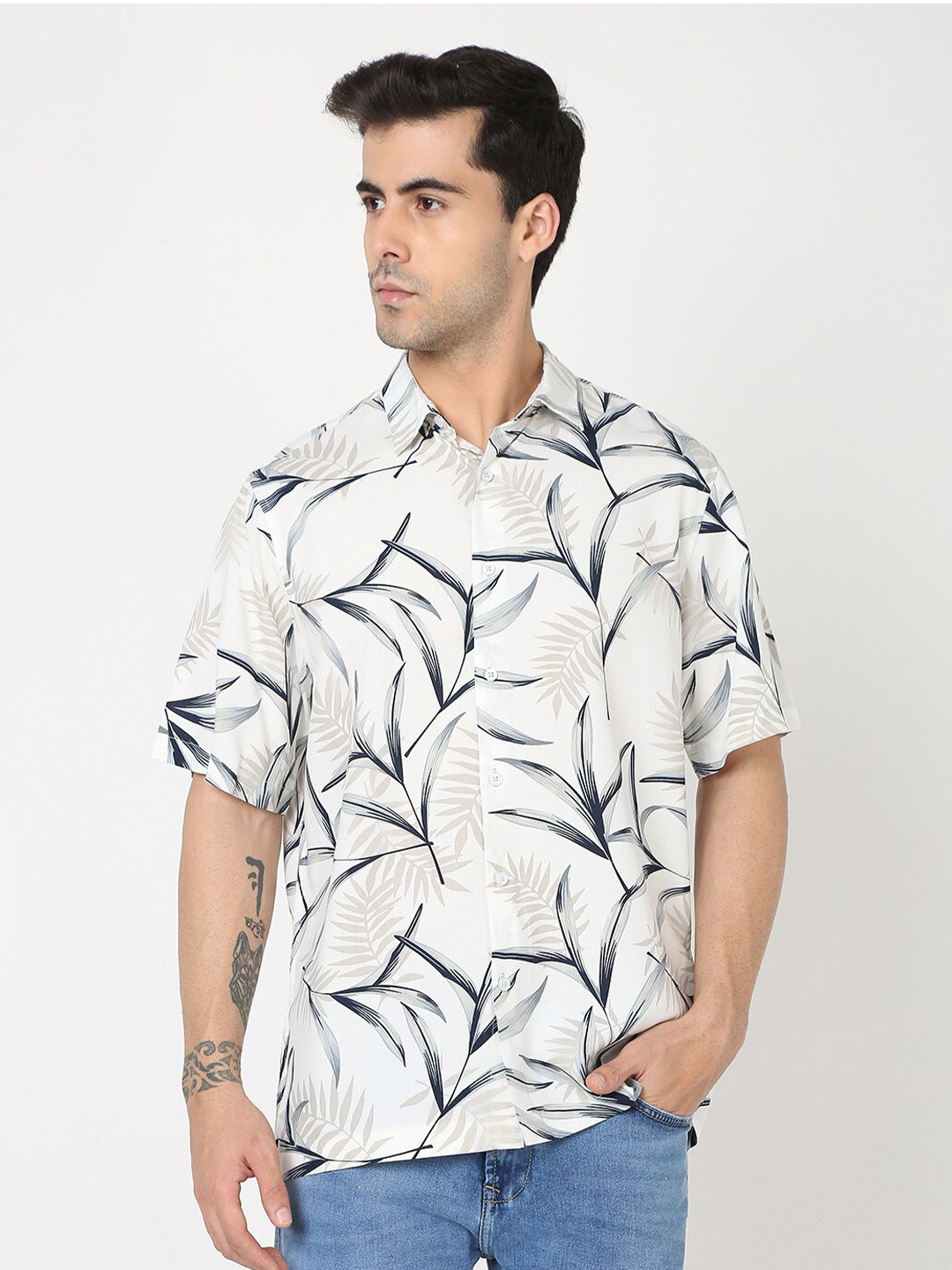 

R&B Floral Printed Spread Collar Casual Shirt, Cream
