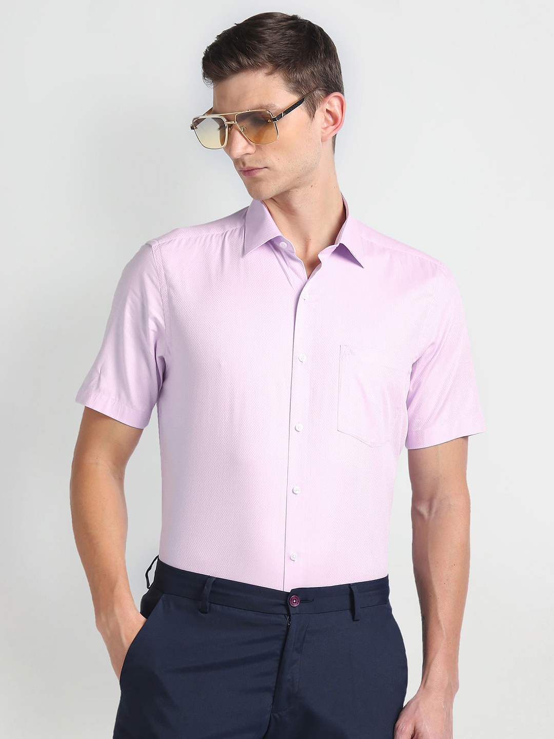 

Arrow Spread Collar Opaque Cotton Formal Shirt, Purple