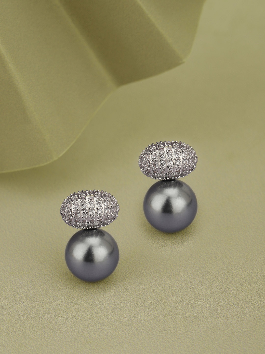 

Carlton London Premium Silver-Plated Pearls Oval Studs