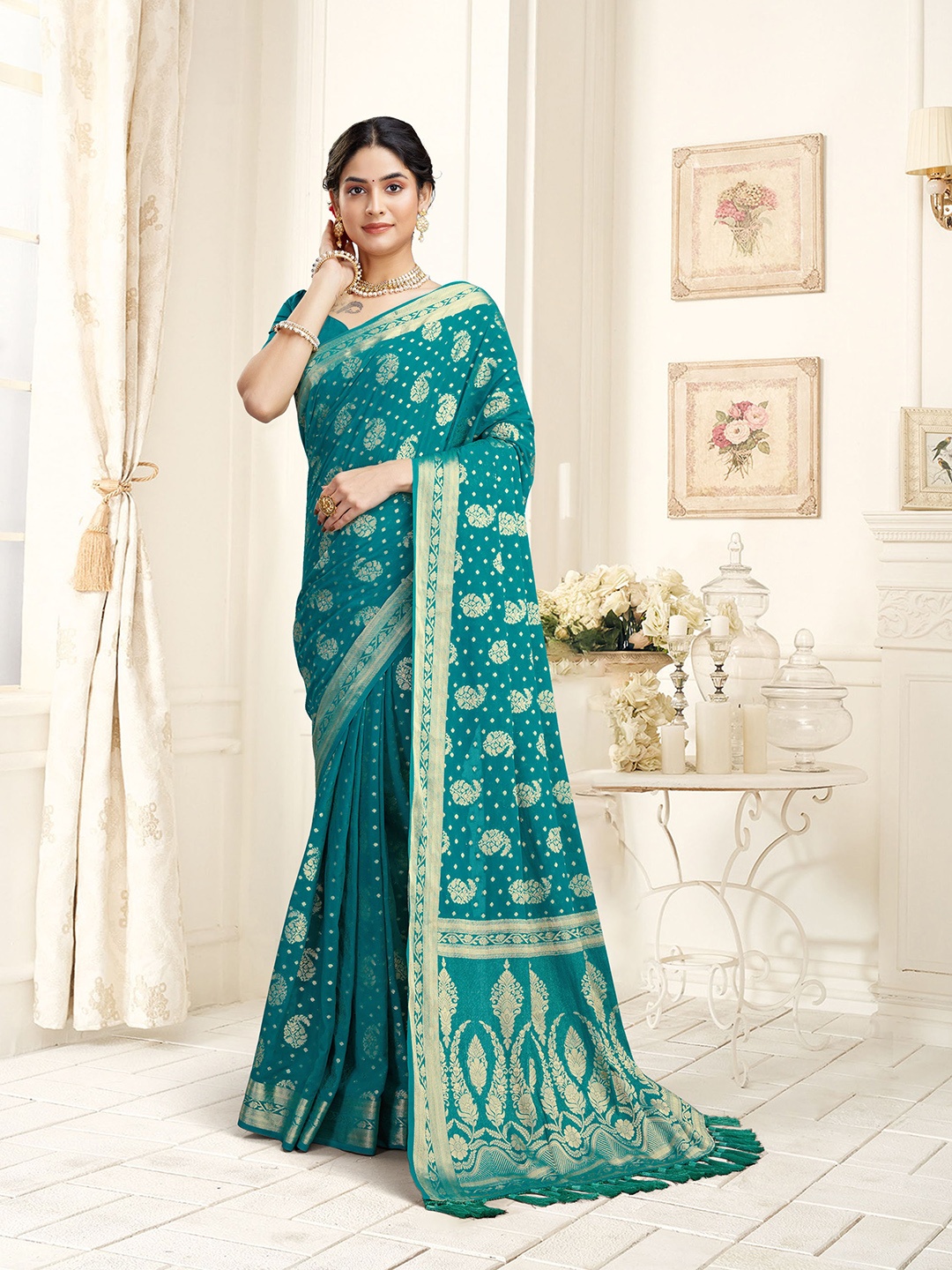 

V3 FASHION STUDIO Ethnic Motifs Woven Design Zari Pure Georgette Banarasi Saree, Green