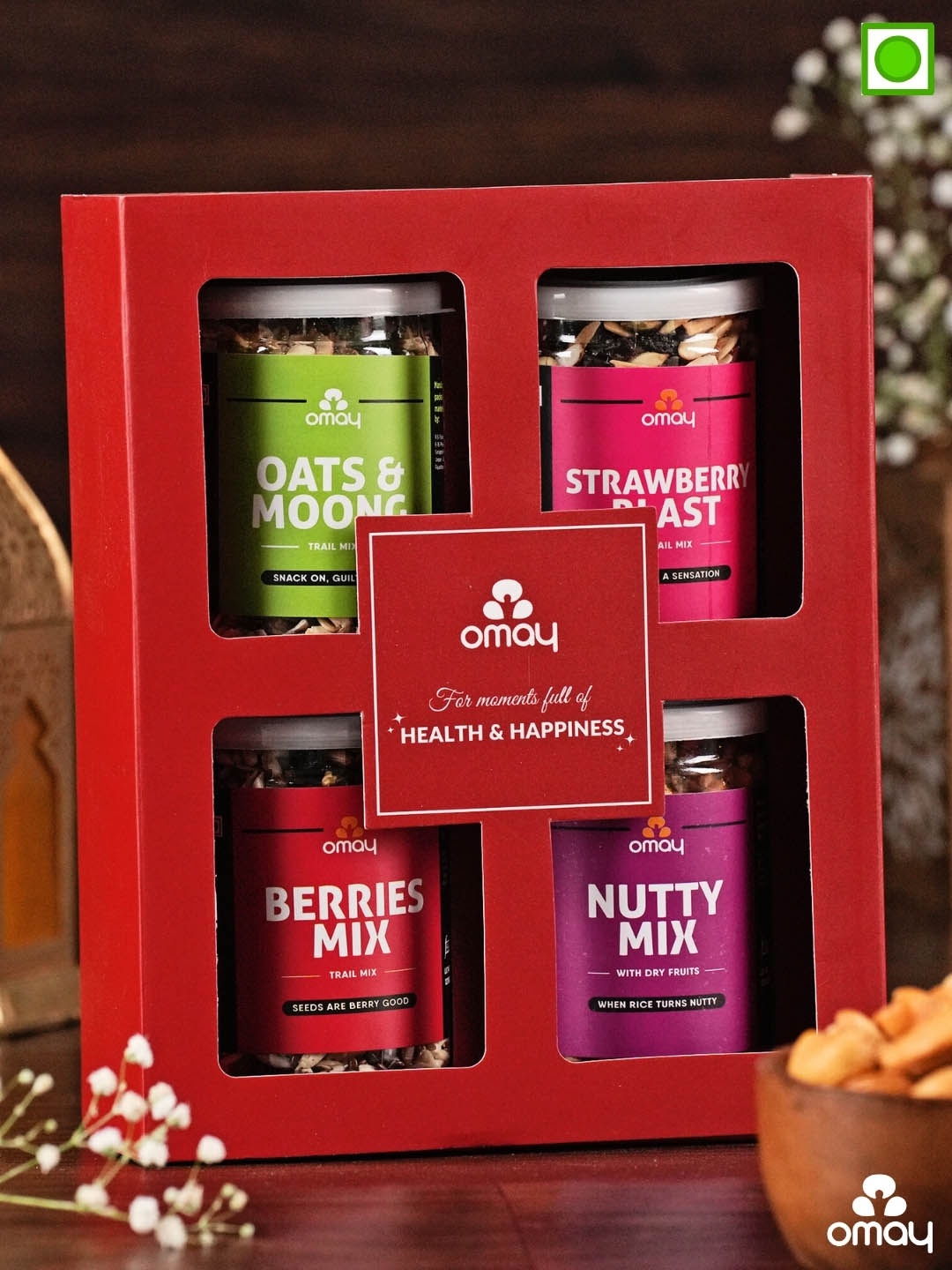 

Omay Foods Healthy Delights Gift Box, Red