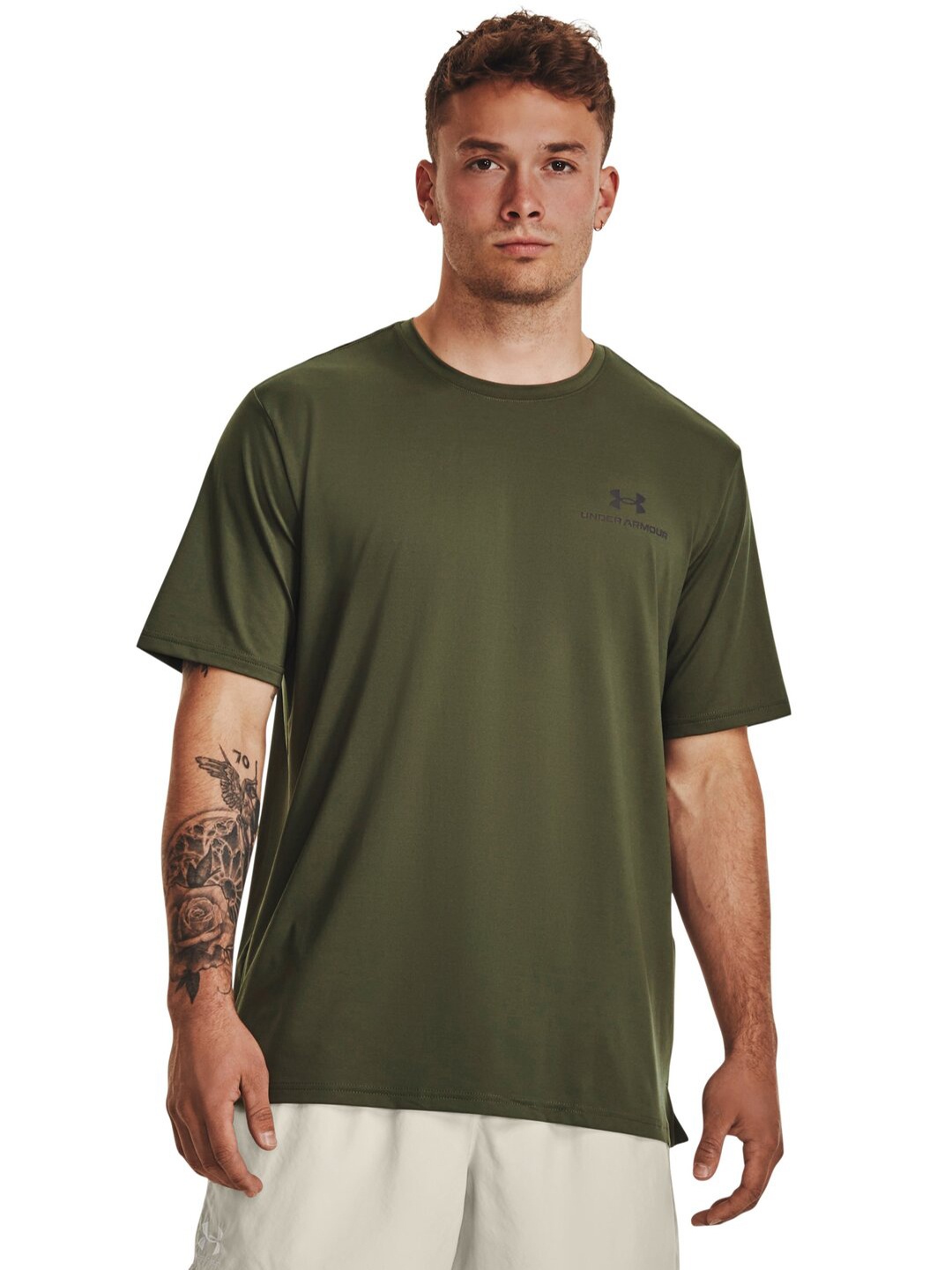 

UNDER ARMOUR Rush Energy Relaxed Fit Short Sleeves T-Shirt, Green