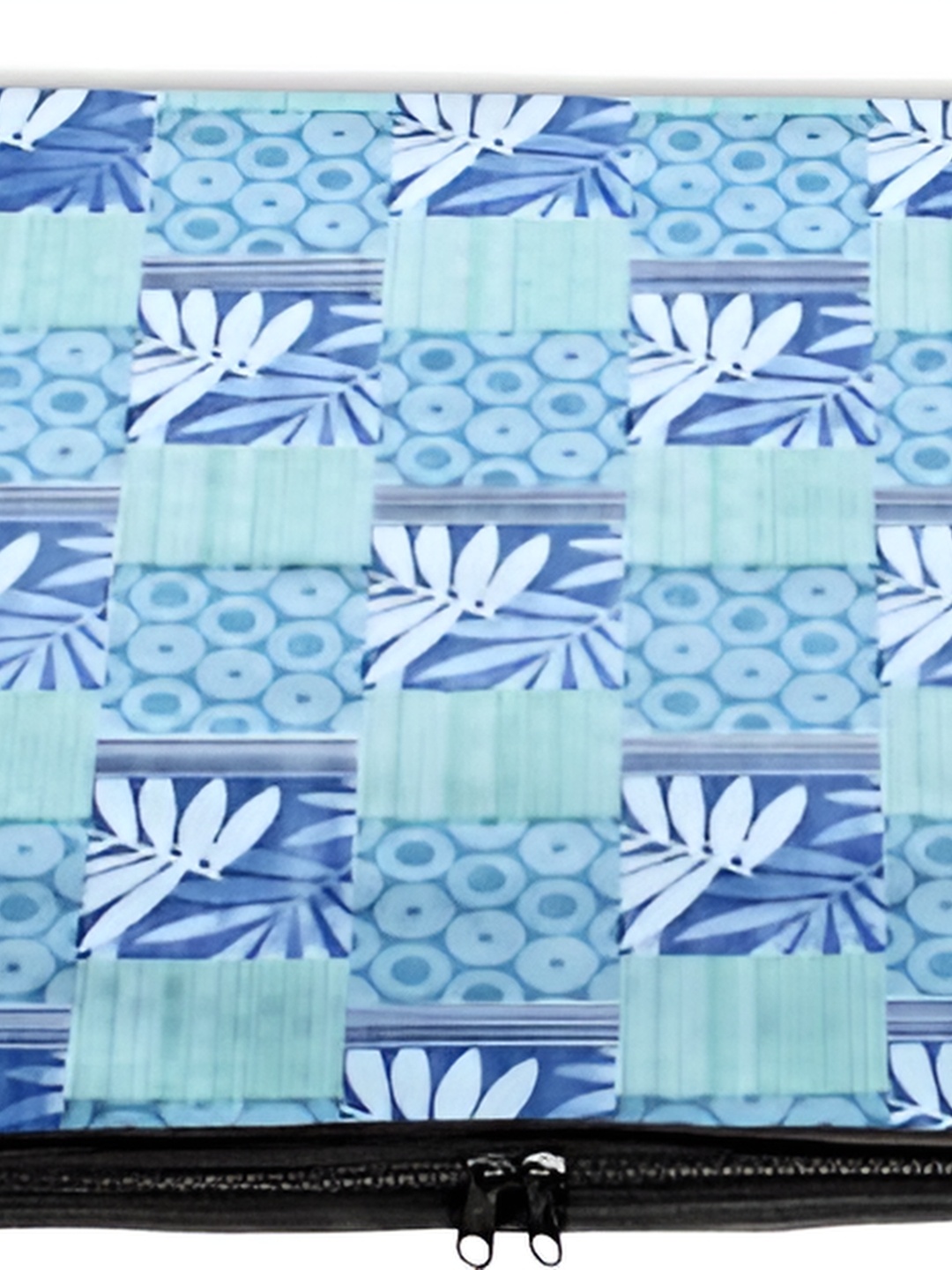 

Stylista Blue Floral Pattern Chatai Mat Waterproof Rectangular Bed Server Mat