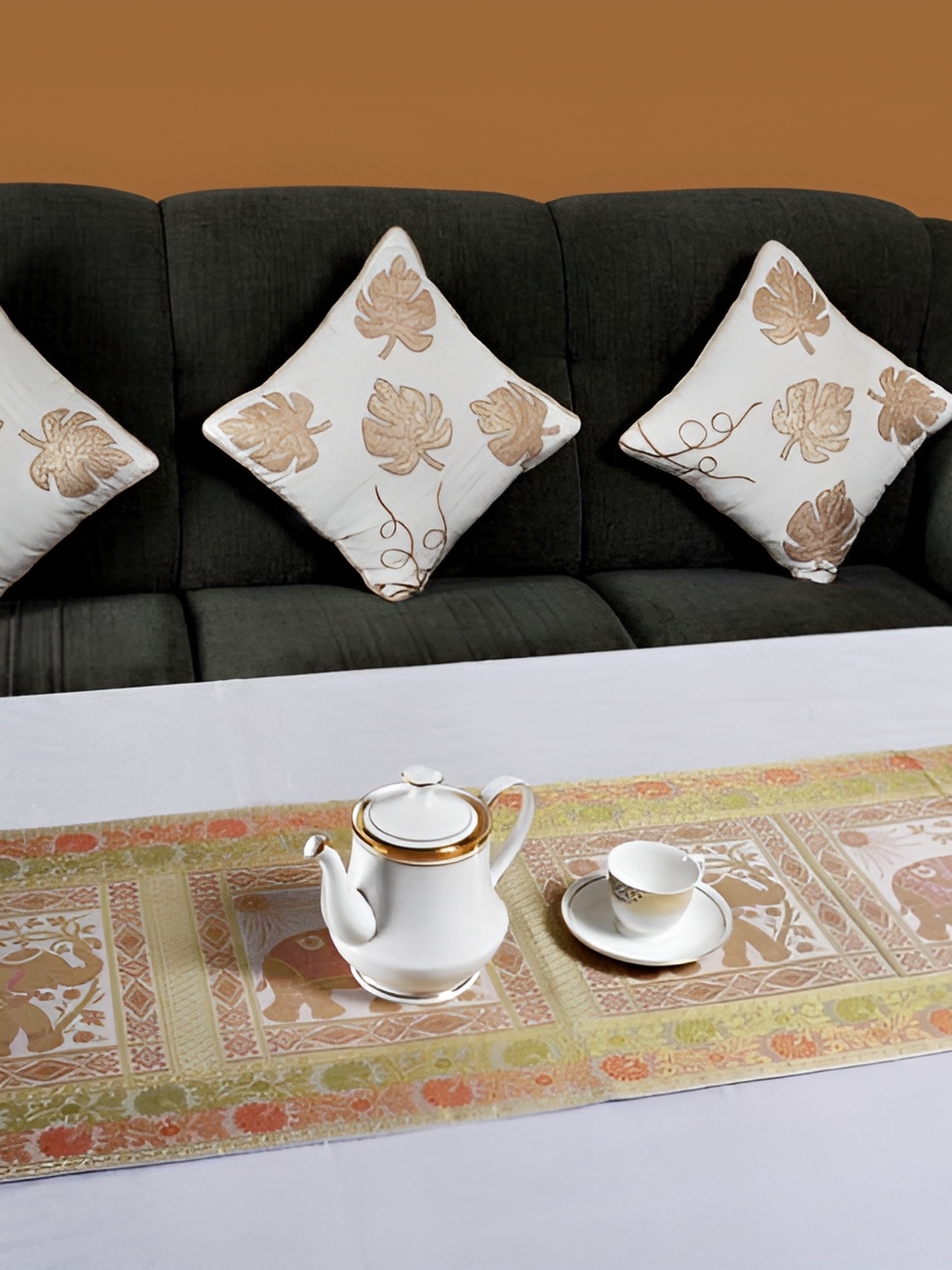

Lal Haveli White and GoldToned Ethnic Motifs Printed Table Runner