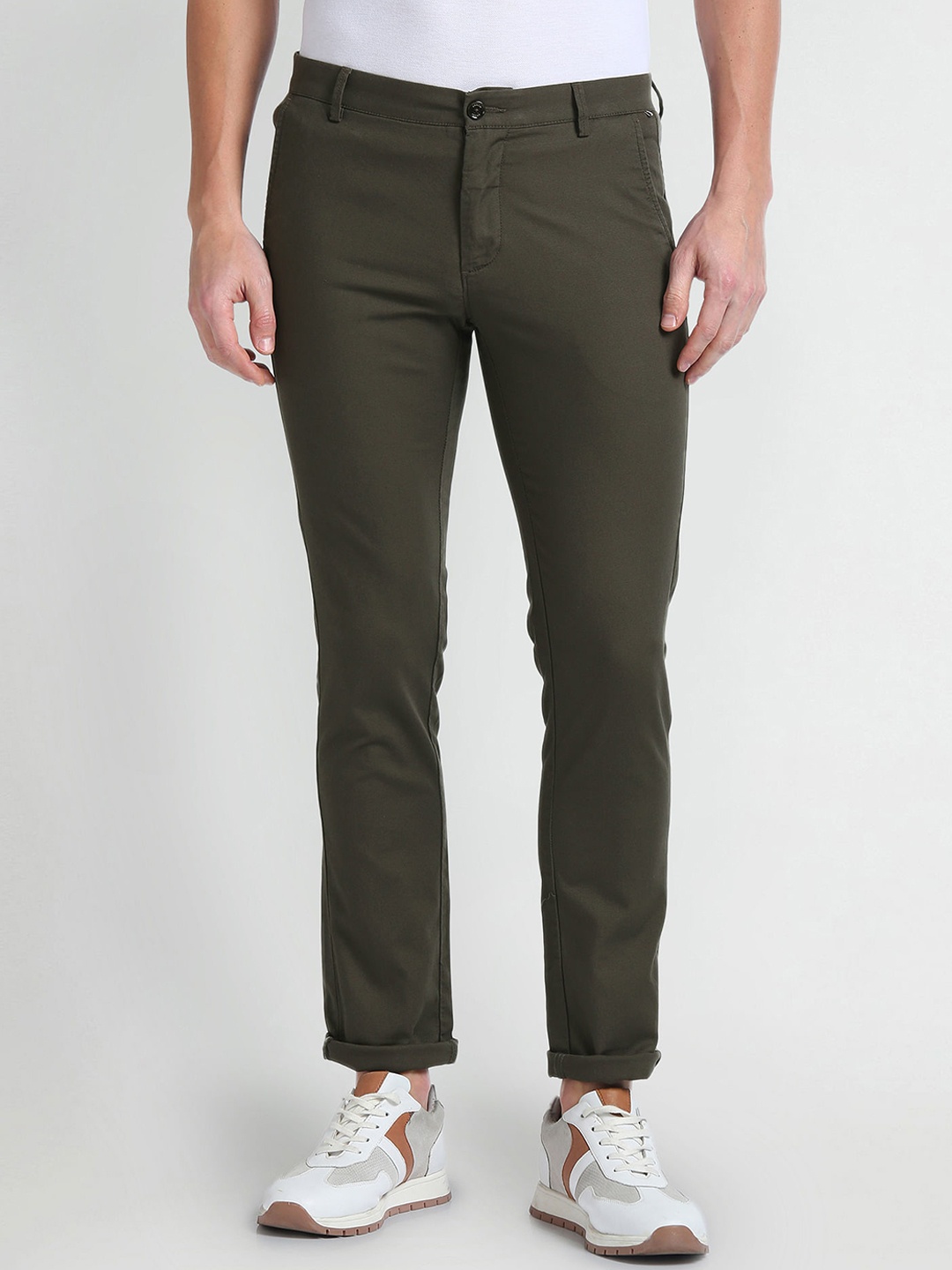 

Arrow Sport Men Slim Fit Low-Rise Flat-Front Cotton Casual Trousers, Green