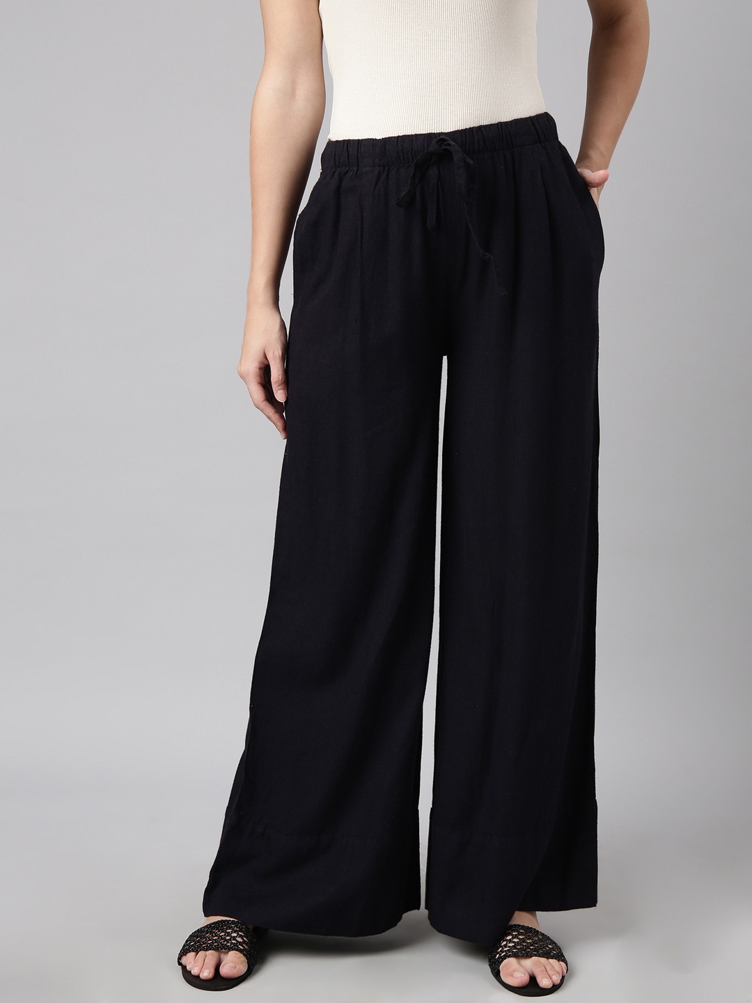 

SHOWOFF Women Chambray Wide Leg Palazzos, Navy blue