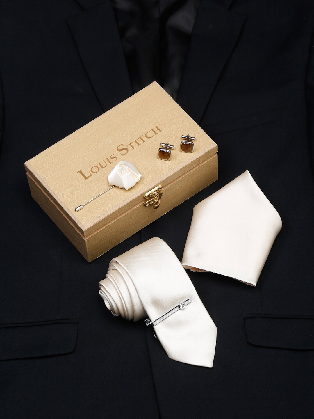 

LOUIS STITCH Men Silk Accessory Gift Set, Cream