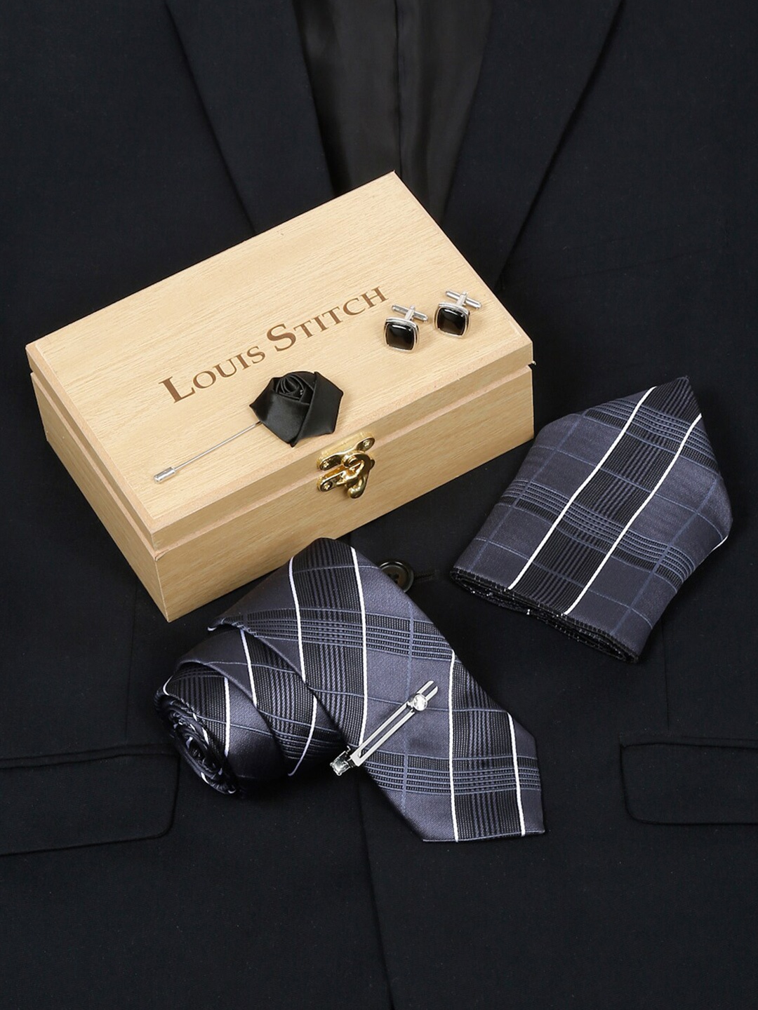 

LOUIS STITCH Men Checked Silk Necktie Accessories Gift Set, Grey