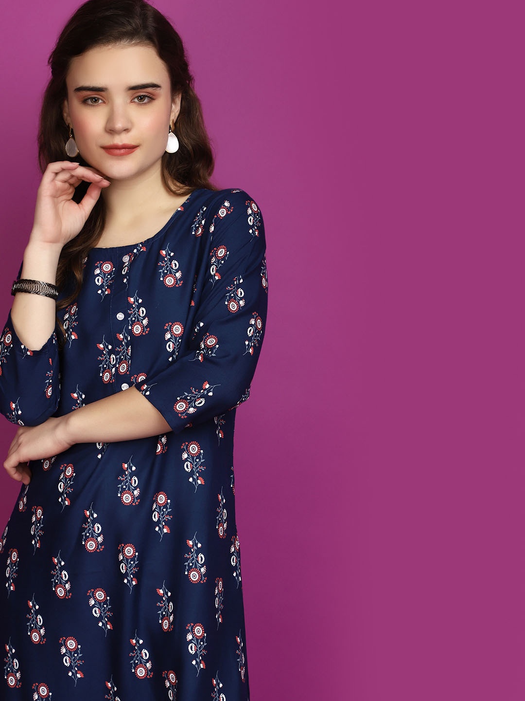 

V-Mart Ethnic Motifs Printed Cotton Kurta, Blue