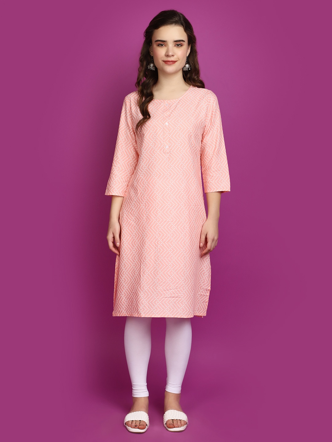 

V-Mart Geometric Printed Round Neck Cotton Kurta, Peach