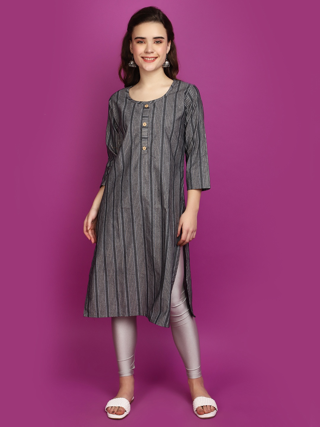 

V-Mart Striped Printed Round Neck Three-Quarter Sleeves Cotton Kurta, Grey