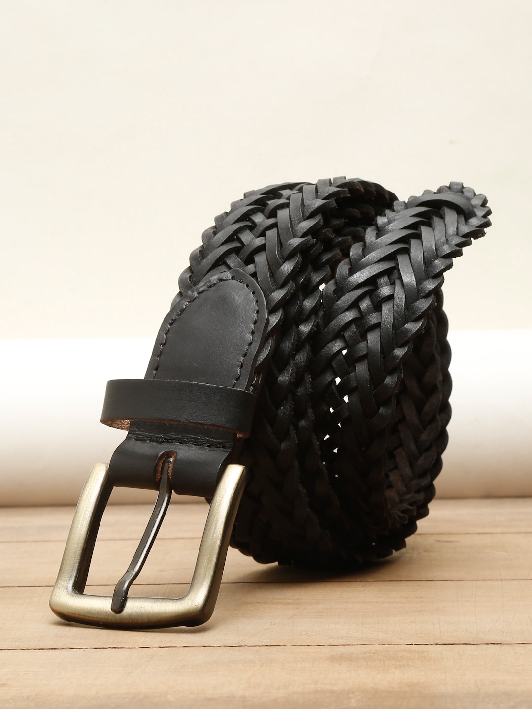 

Suvaska Women Braided Leather Belt, Black