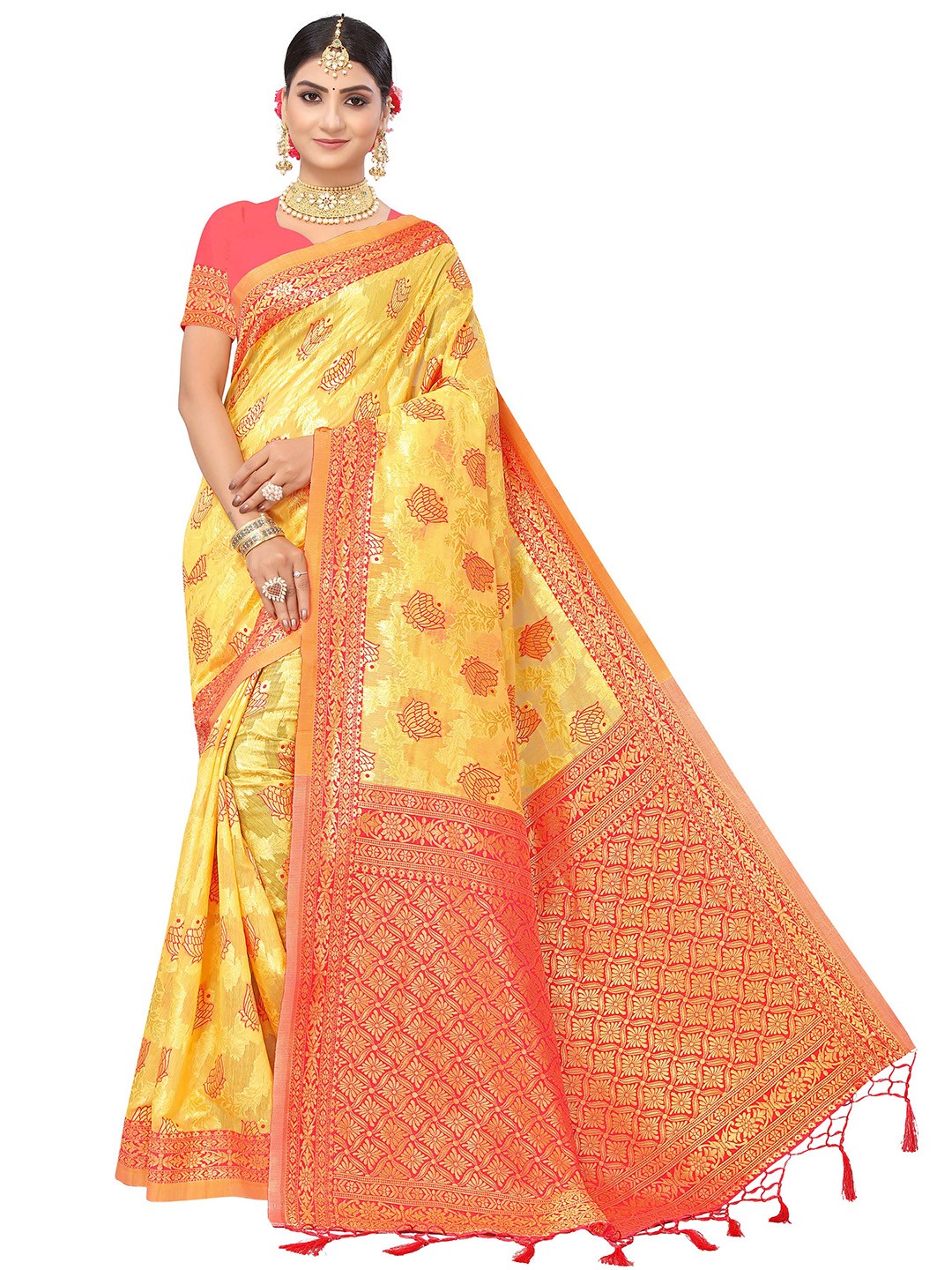 

MANVAA Ethnic Motifs Woven Design Zari Saree, Gold