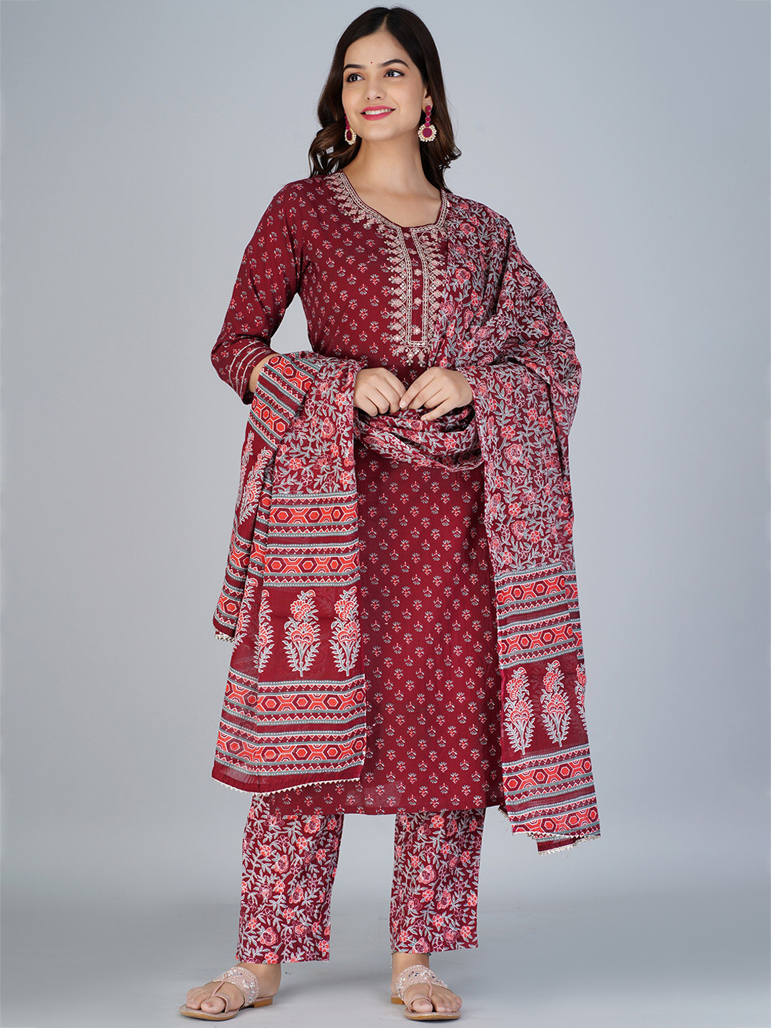 

YUSRA Ethnic Motifs Printed Thread Work Pure Cotton Kurta with Trousers & Dupatta, Maroon