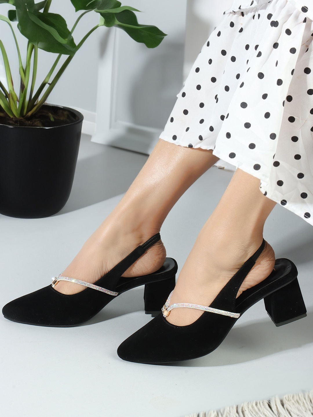 

ICONICS Embellished Pointed Toe Block Heeled Pumps, Black