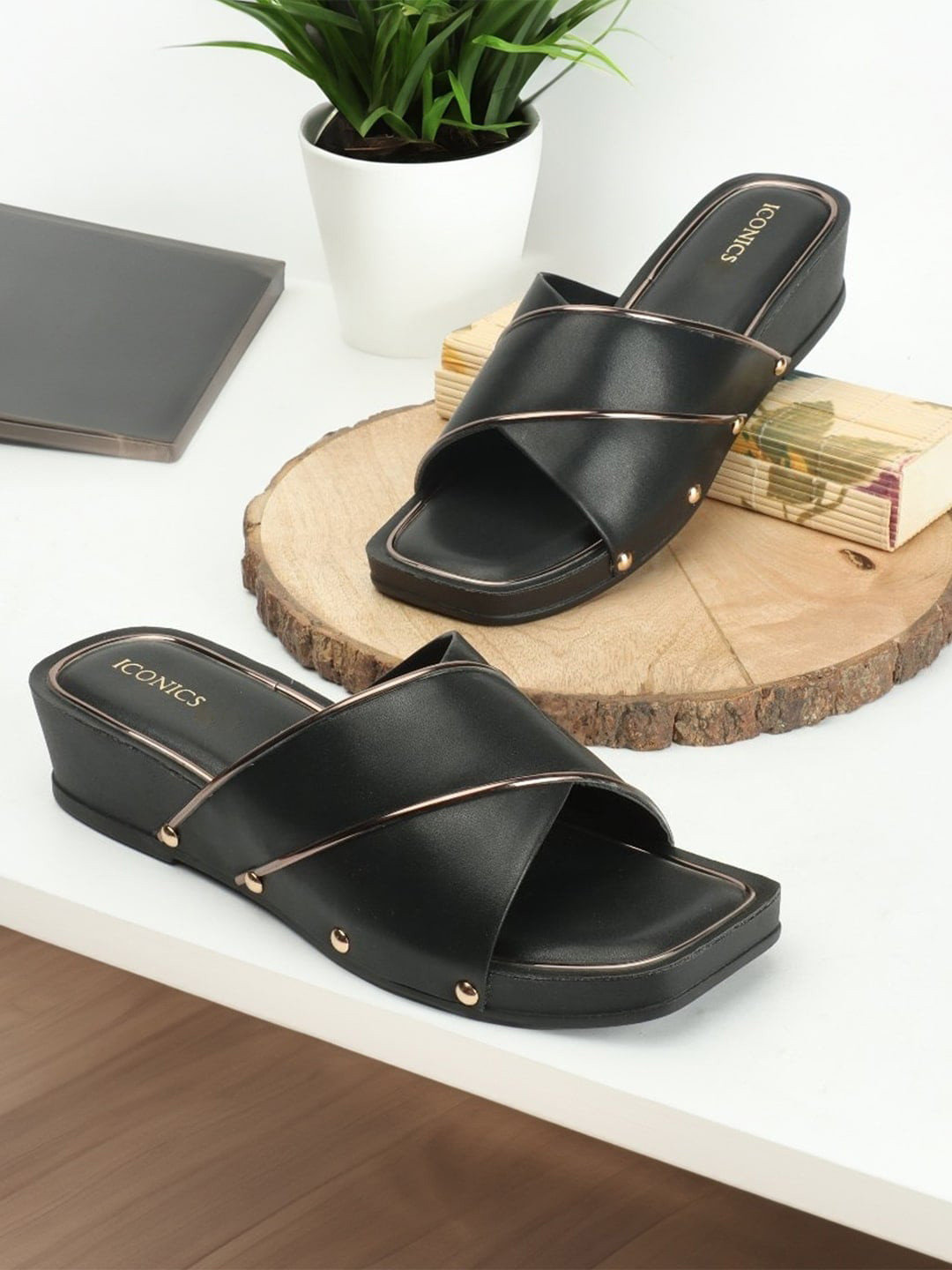 

ICONICS Open Toe Flatform Heels, Black