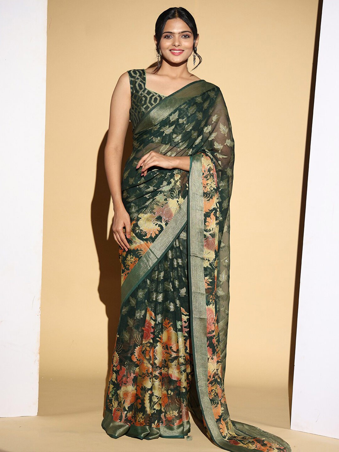 

PATLIPALLU Floral Printed Georgette Saree, Green