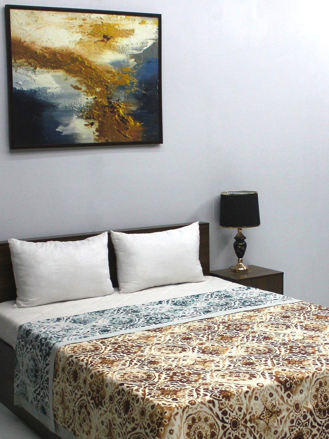 

BOMBAY DYEING Blue & White Floral Cotton AC Room 500 GSM Double Bed Dohar