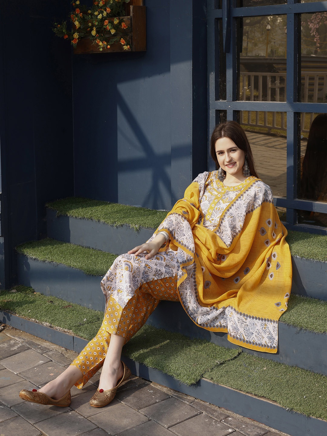 

Ziva Fashion Floral Printed Regular Pure Cotton Kurta with Trousers & Dupatta, Mustard