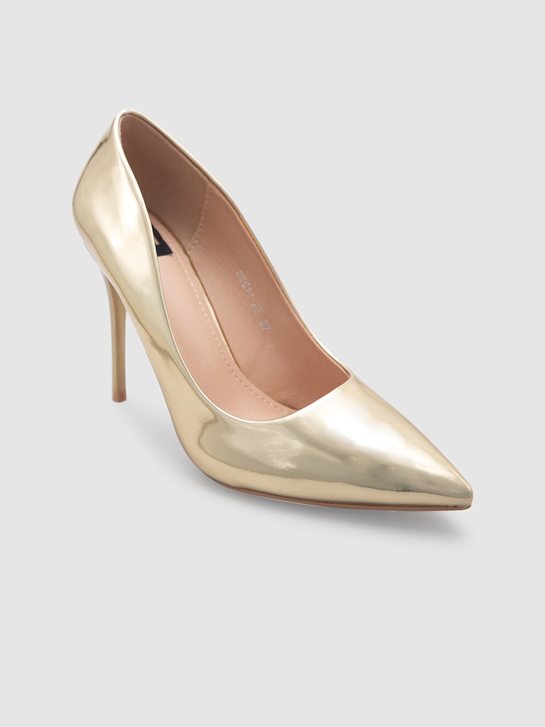 

Sole To Soul Pointed Toe Stiletto Heeled Pumps, Gold