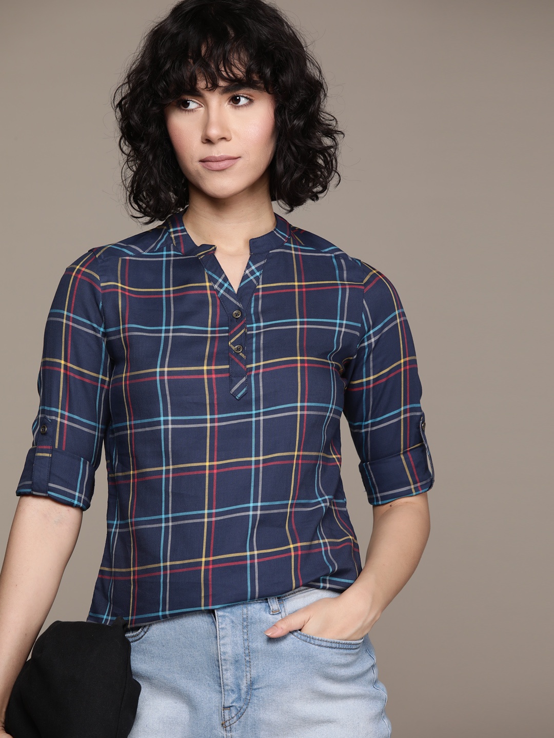 

Roadster Checked Mandarin Collar Cotton Top, Navy blue