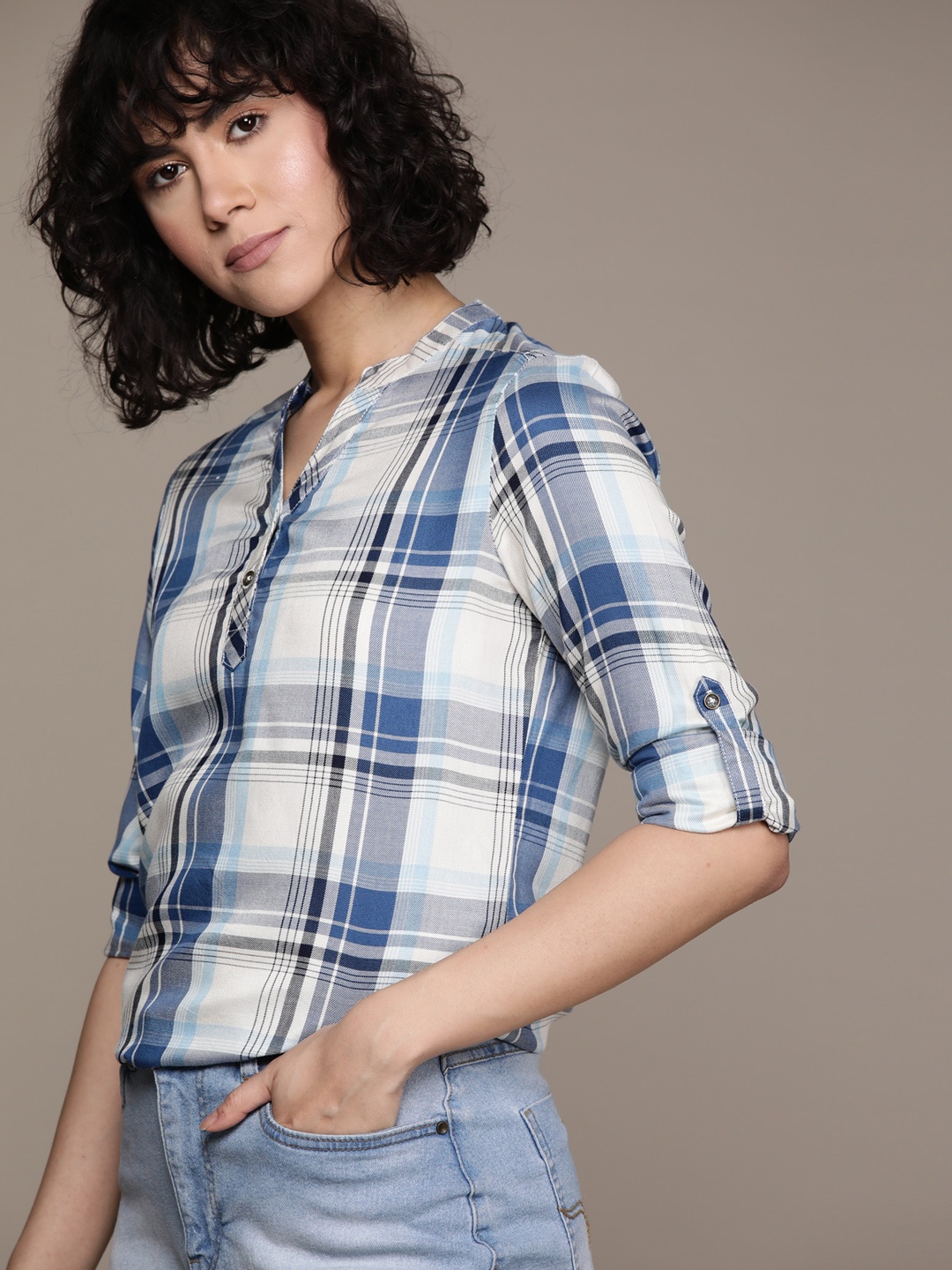 

Roadster Checked Mandarin Collar Top, White