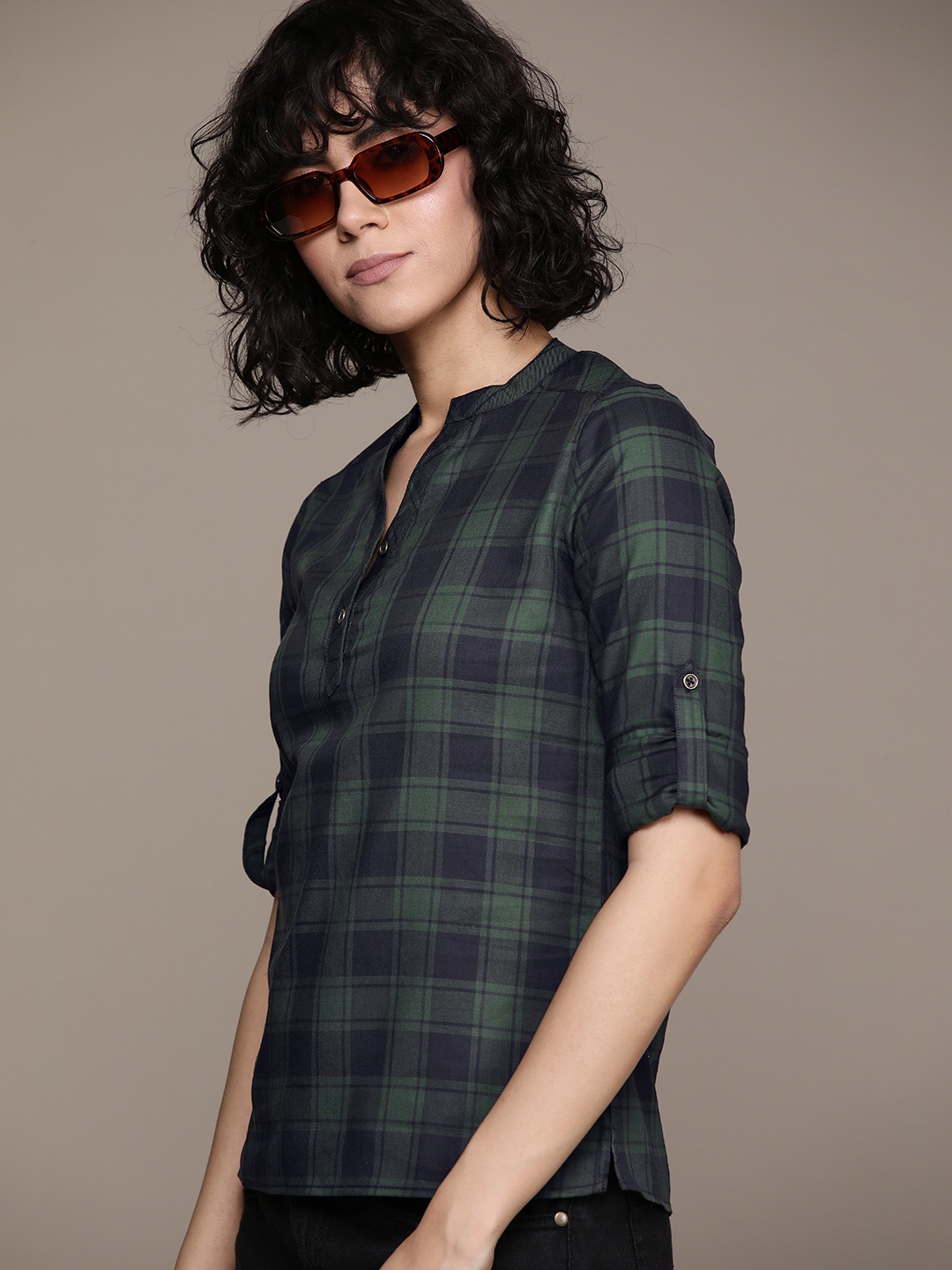 

Roadster Checked Mandarin Collar Cotton Top, Green
