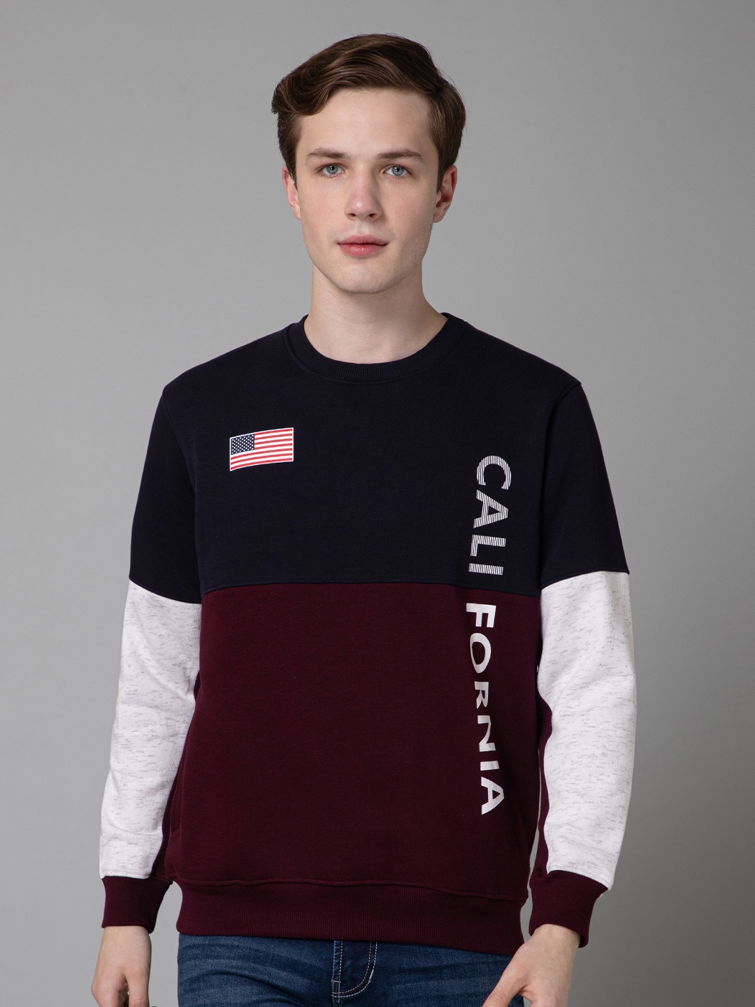 

Cantabil Men Colourblocked Round Neck Fleece Pullover Sweatshirt, Maroon