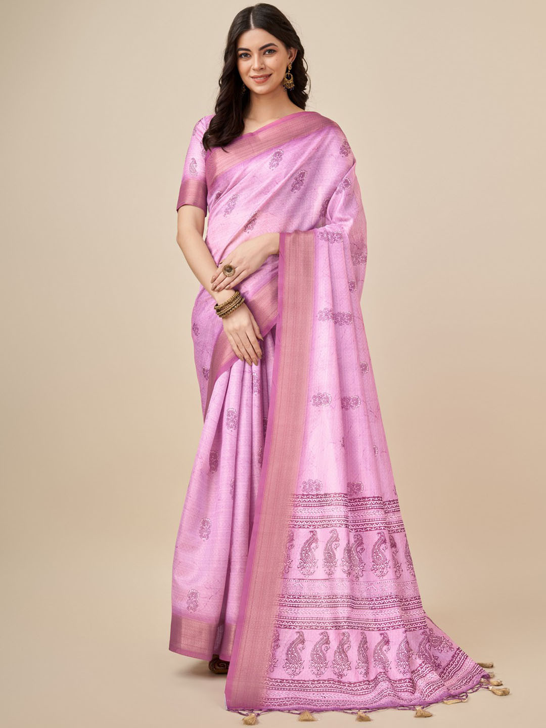 

Mitera Floral Printed Zari Saree, Pink