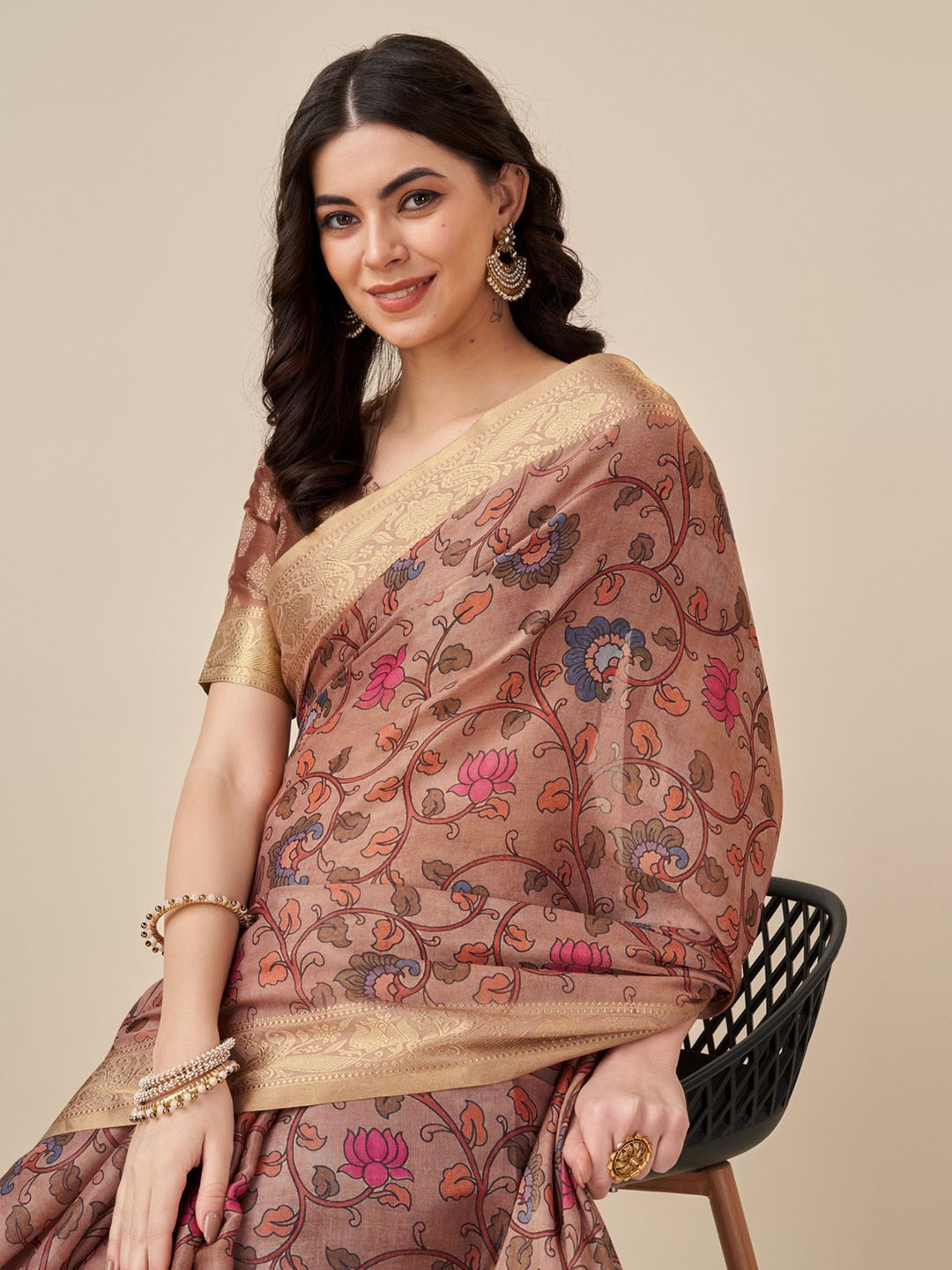 

Mitera Floral Printed Cotton Saree, Beige