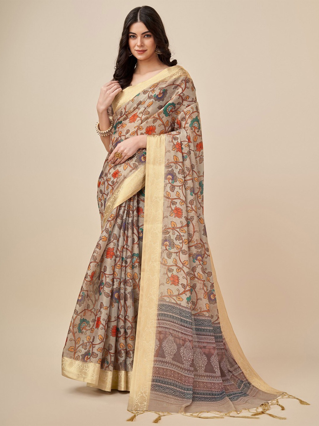 

Mitera Beige & red Floral Silk Cotton Saree