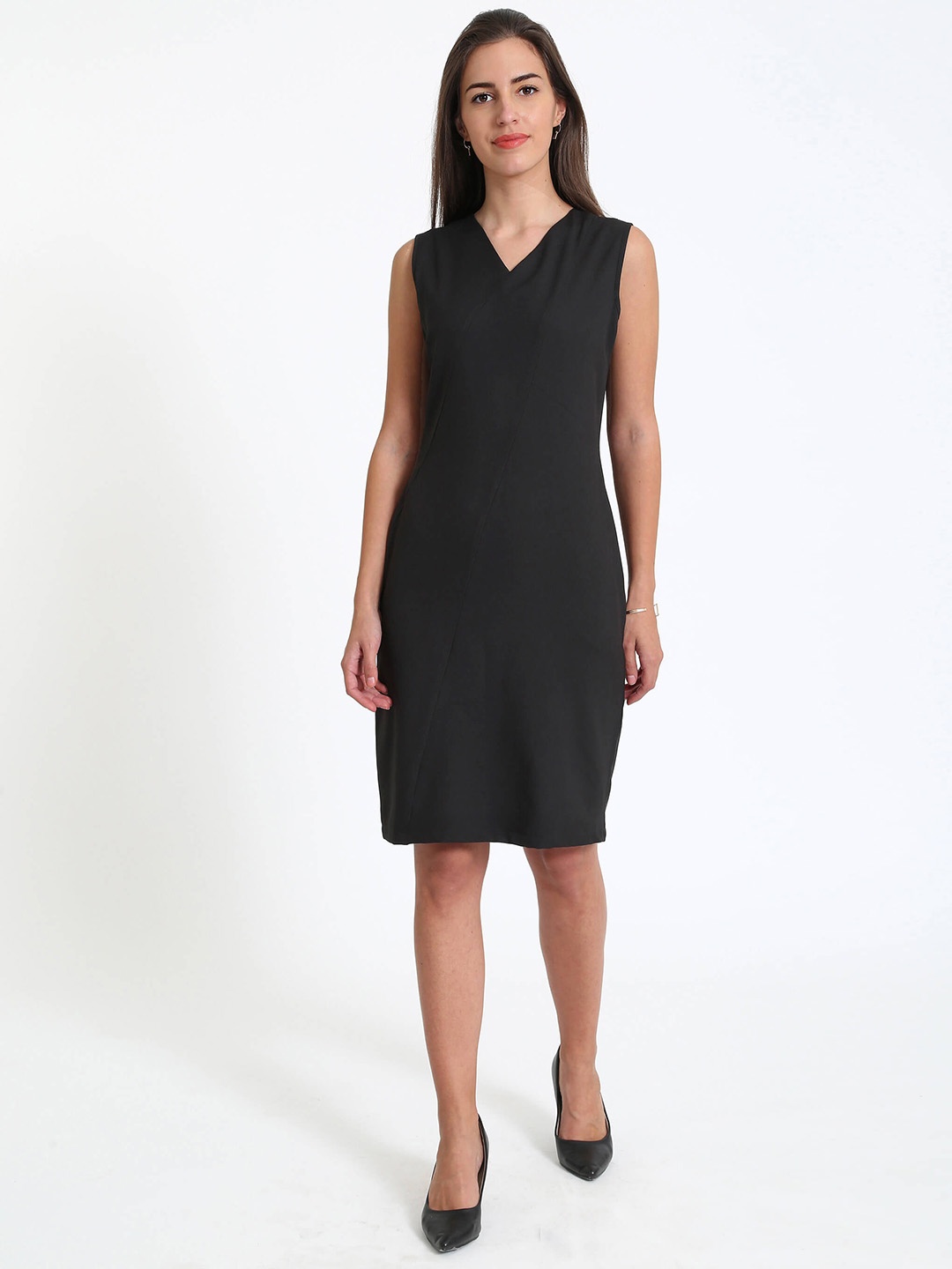 

SALT ATTIRE V-Neck Sleeveless Sheath Opaque Casual Dress, Black