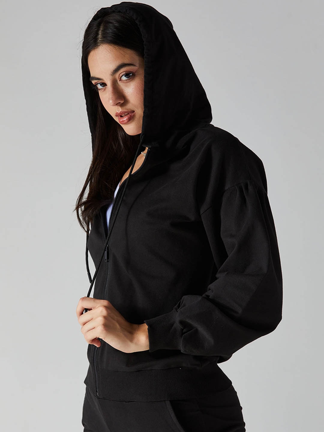 

CAVA Hooded Long Sleeves Antimicrobial Sporty Jacket, Black
