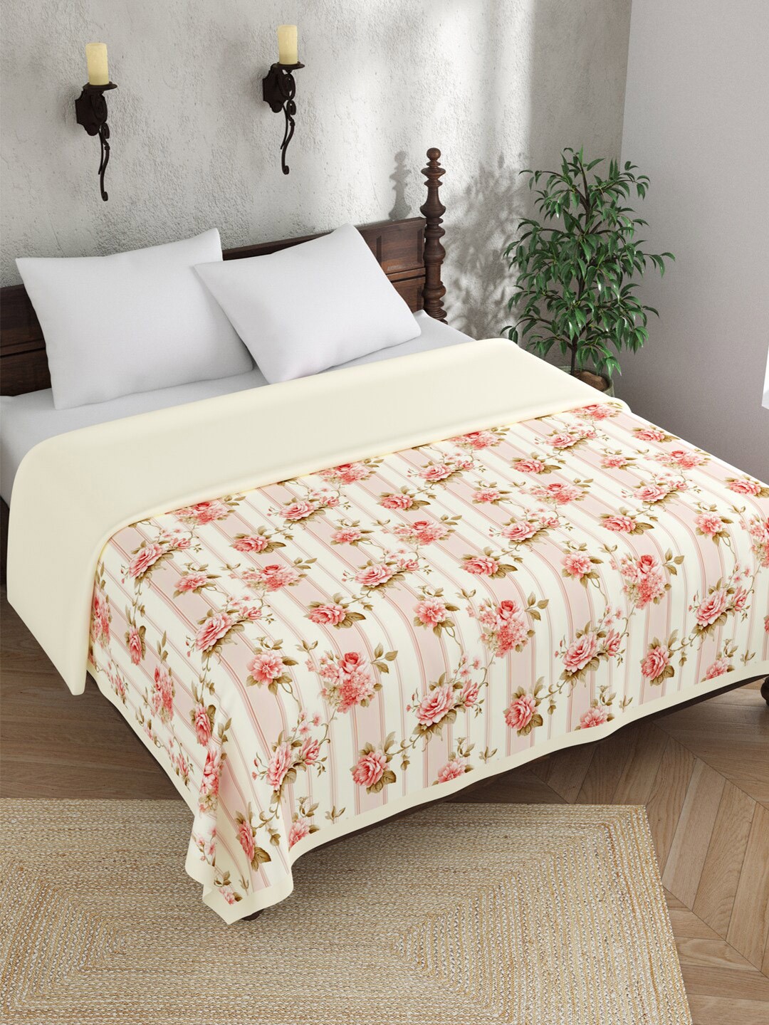 

EverHOME Beige & Pink Floral Cotton AC Room 120 GSM Double Bed Dohar