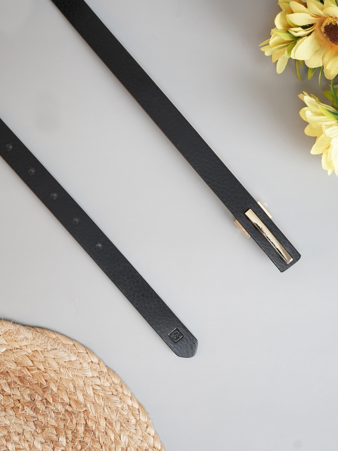 

Carlton London Women Textured Leather Belt, Black