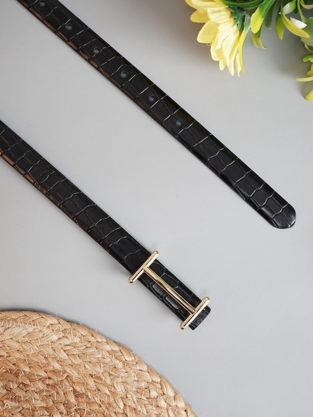 

Carlton London Women Textured Leather Belt, Black