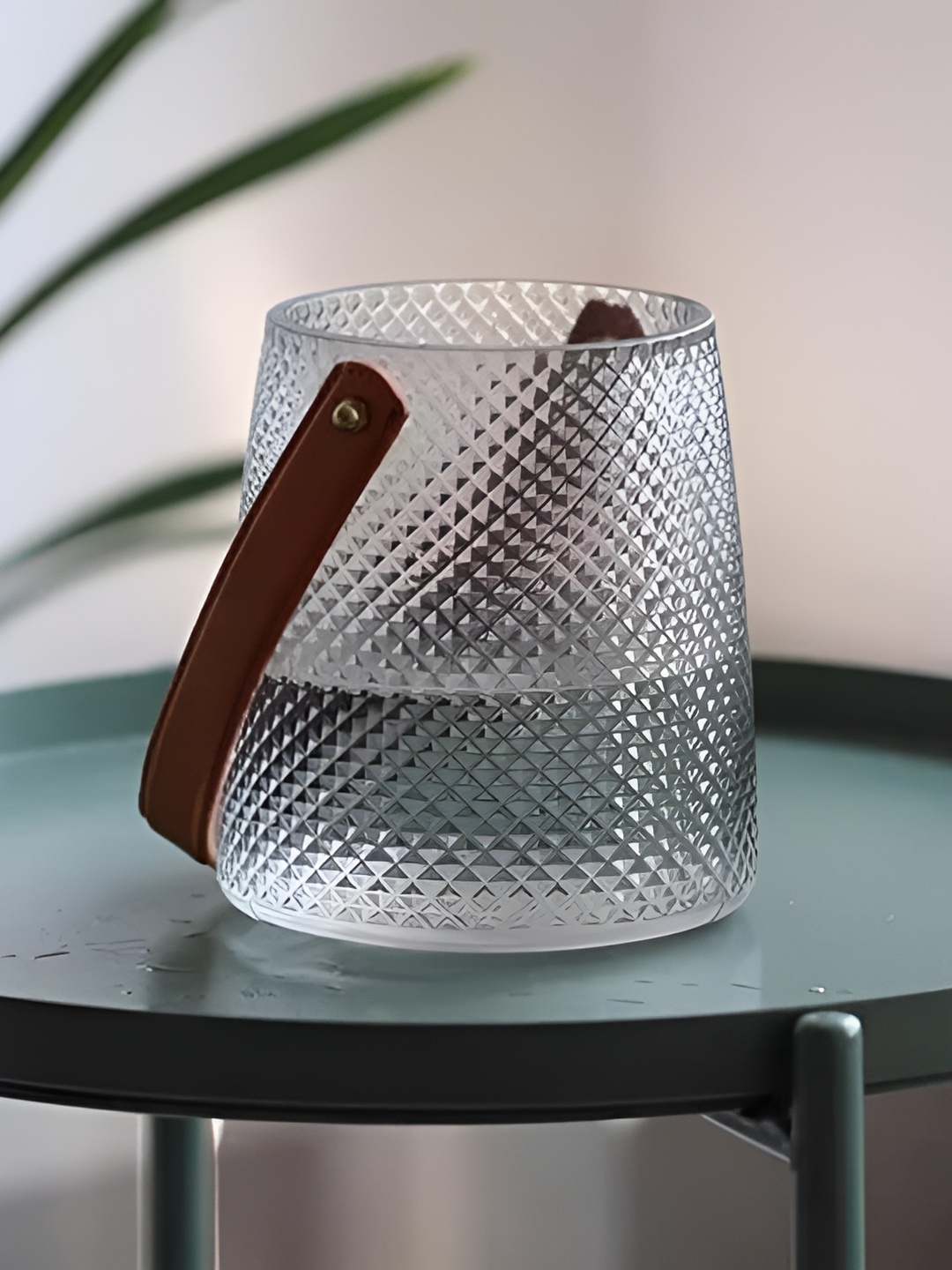 

Samara Home Transparent Ice Bucket With Leather Strap