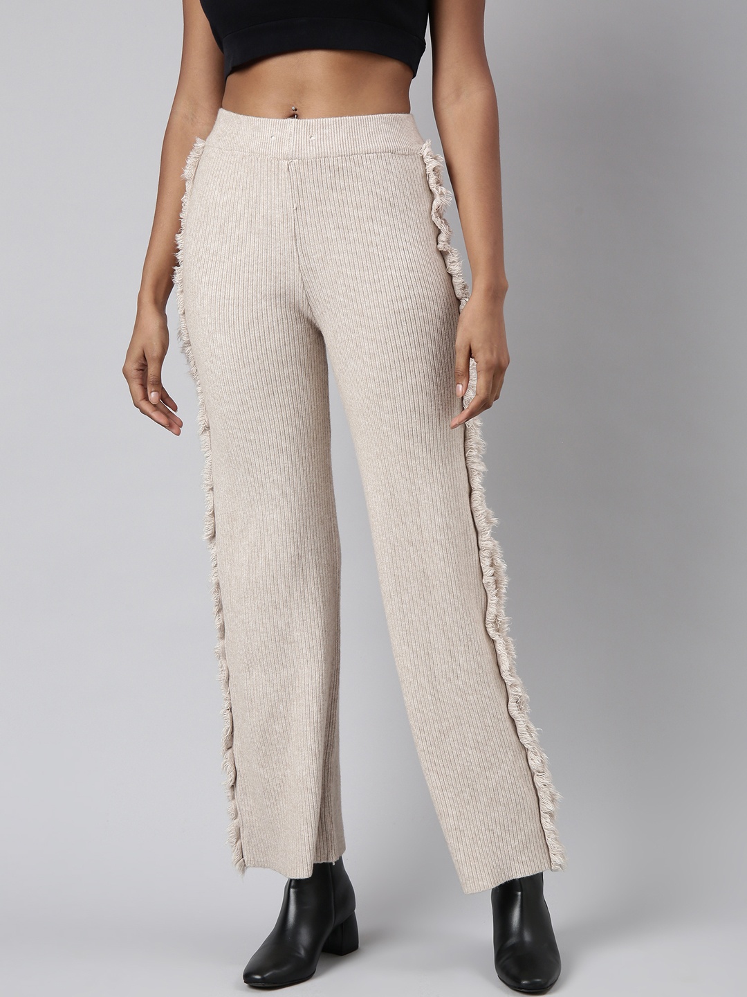 

SHOWOFF Mid-Rise Comfort Straight Fit Wrinkle Free Casual Trousers, Beige