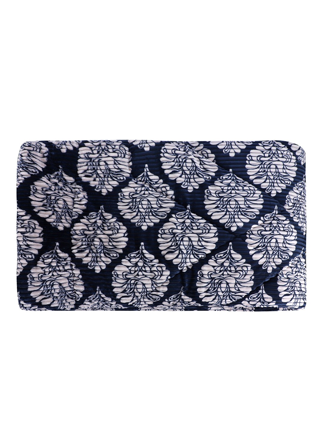 

Nivasam Blue & White Stanley Ethnic Motifs 1000 GSM Mild Winter Double Bed Quilt