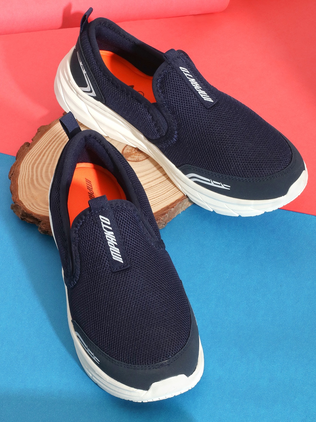 

IMPAKTO Men Textured Lightweight Slip-On Sneakers, Blue