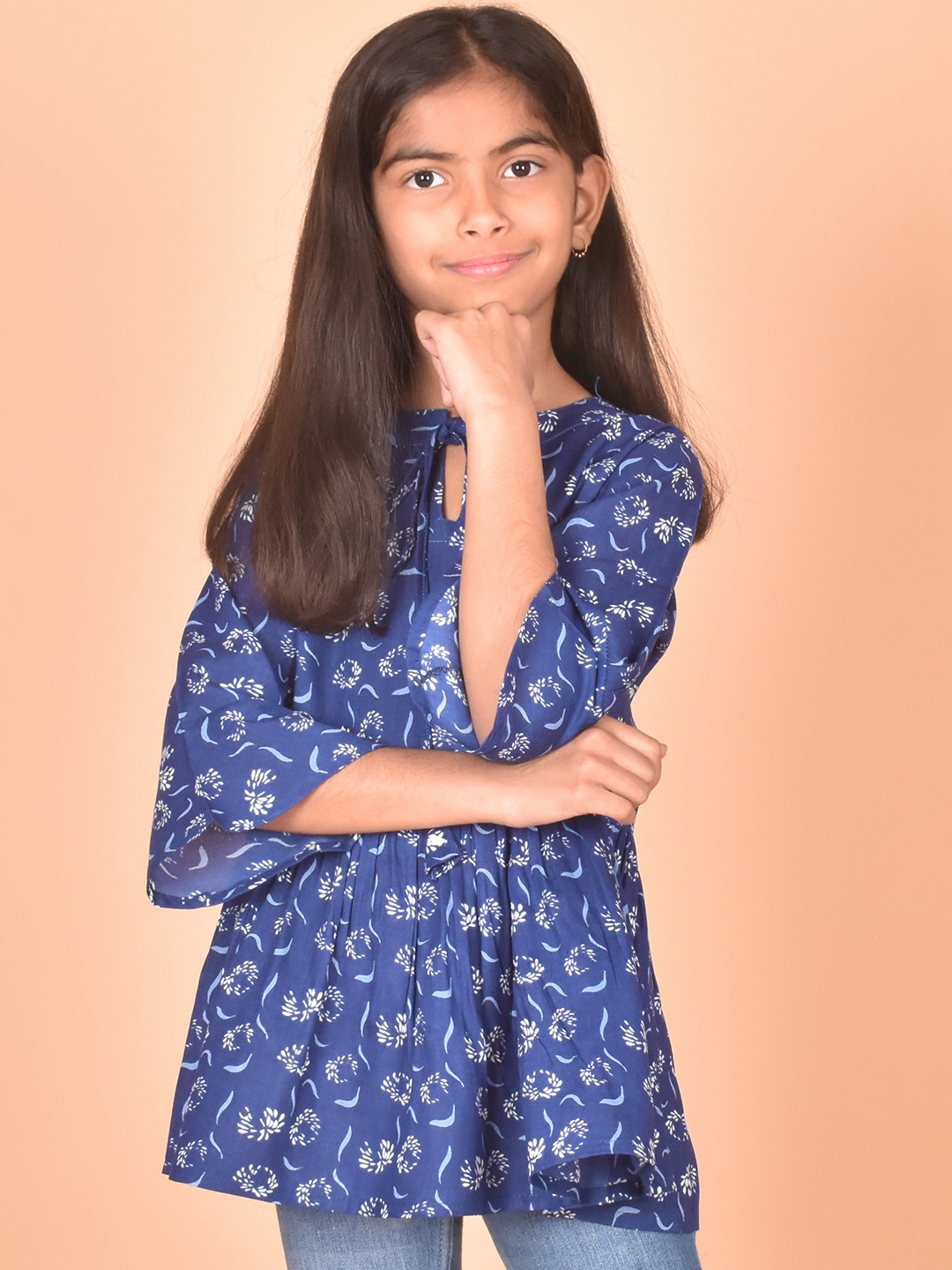 

BAESD Kids-Girls Floral Print Cotton Tie-Up Neck Bell Sleeve Top, Blue