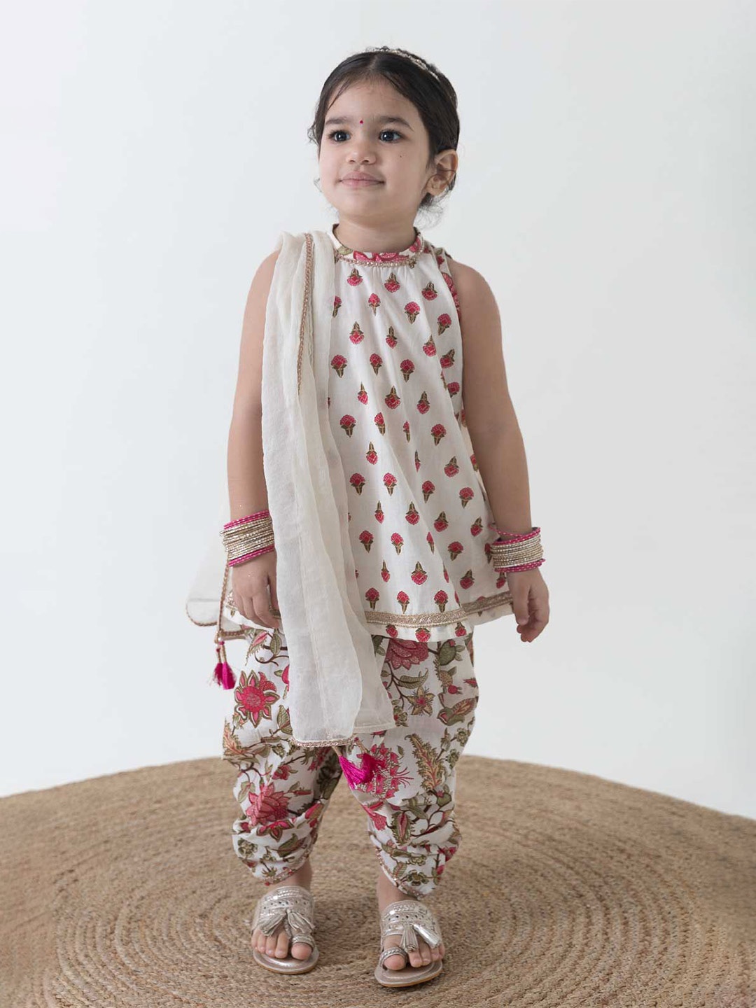 

Tiber Taber Girls Ethnic Motifs Printed Regular Kurti with Dhoti Pants & Dupatta, Cream