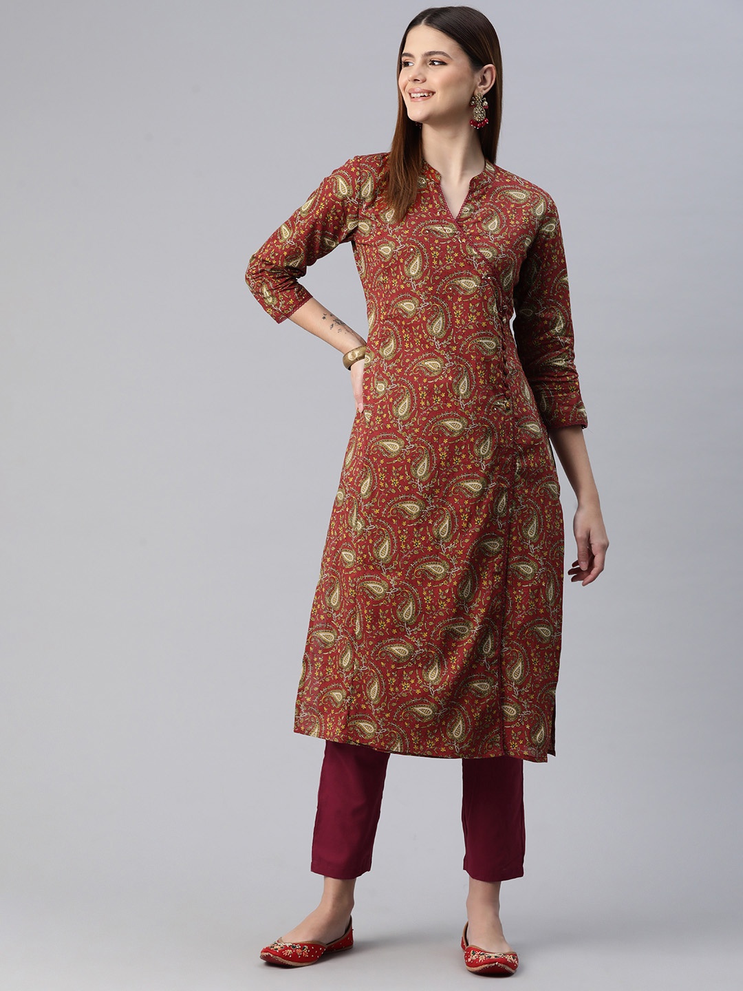 

Readiprint Women Paisley Printed Regular Sequinned Pure Cotton Kurta with Trousers, Maroon