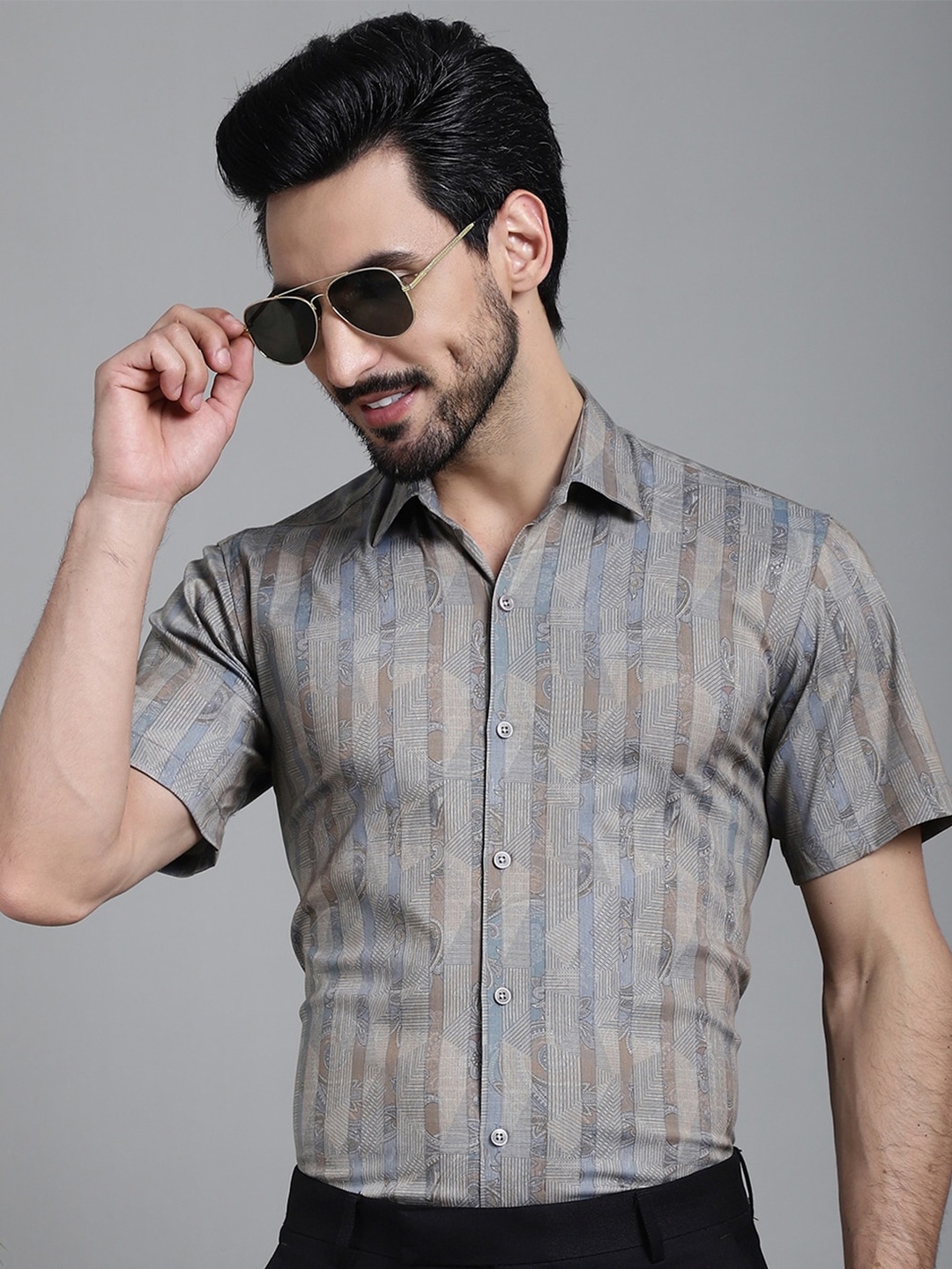 

Indian Needle Classic Ethnic Motif Printed Formal Shirt, Grey