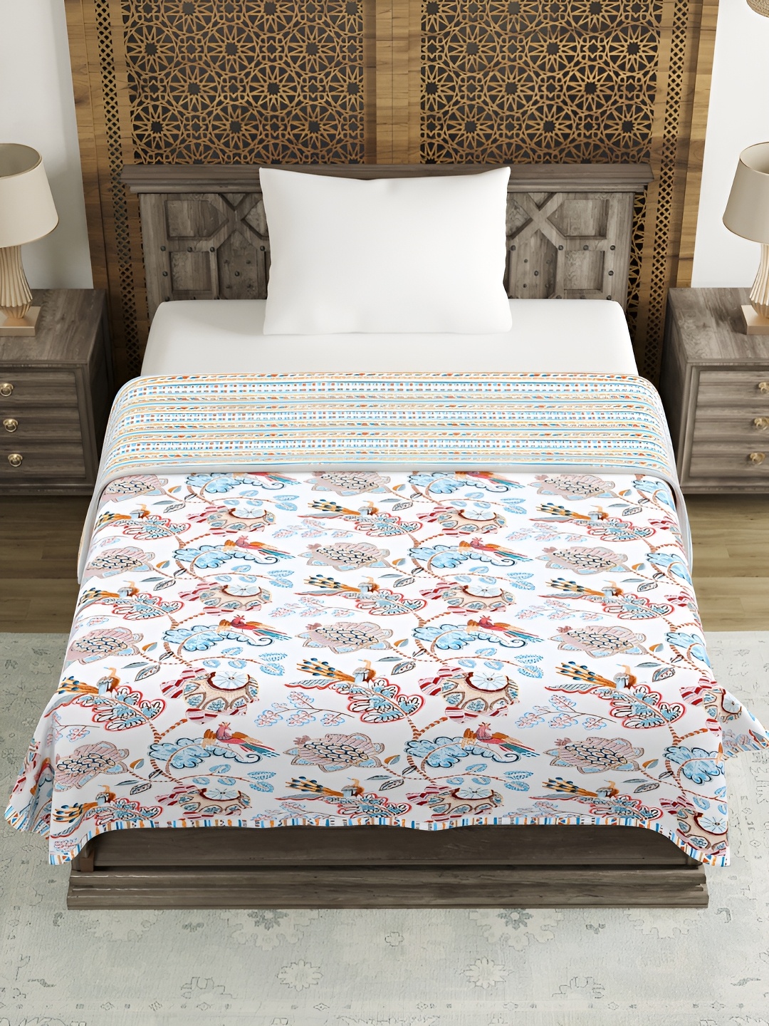 

Aura Pink Ethnic Motifs Printed AC Room 150 GSM Single Bed Dohars, White